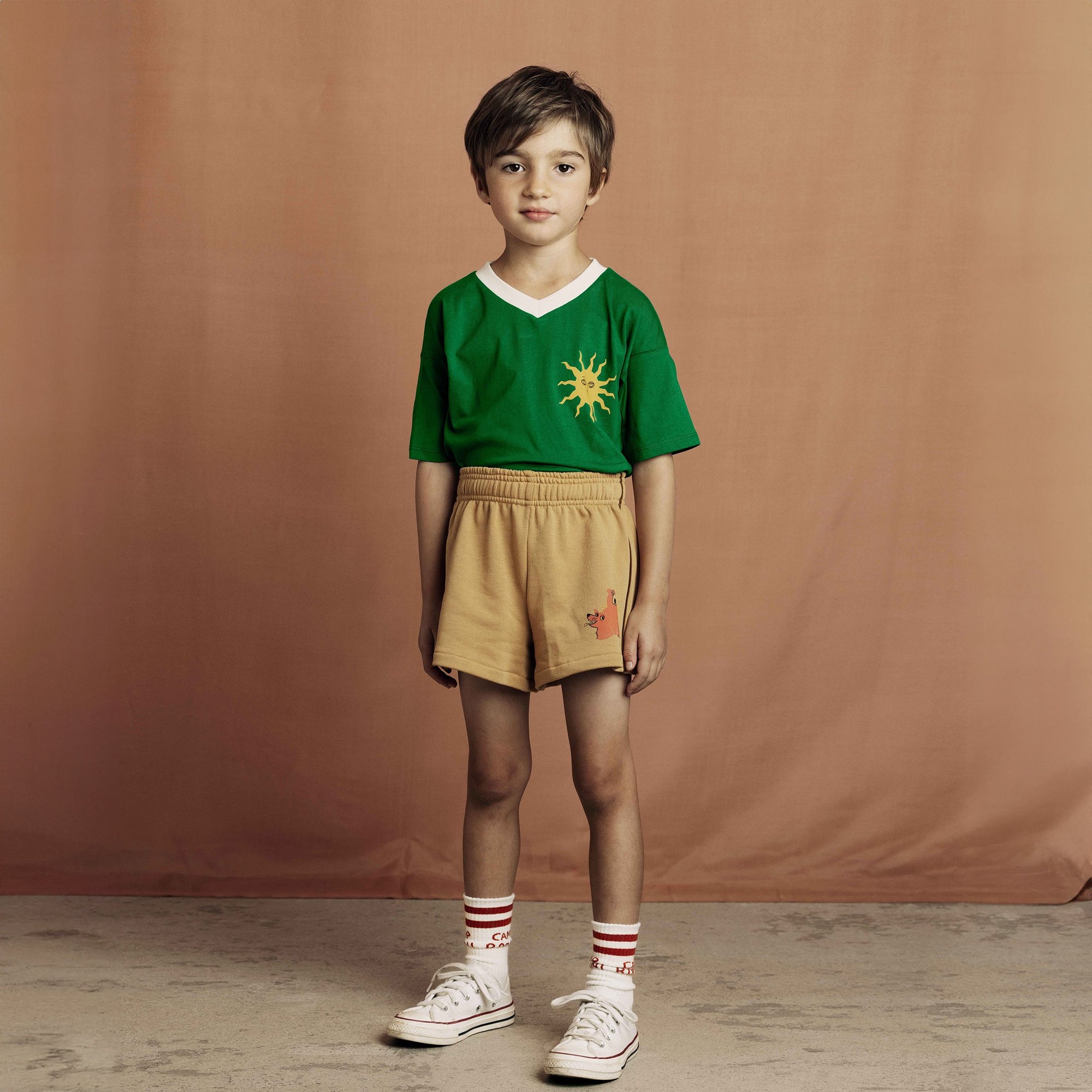 T-shirt soleil col V