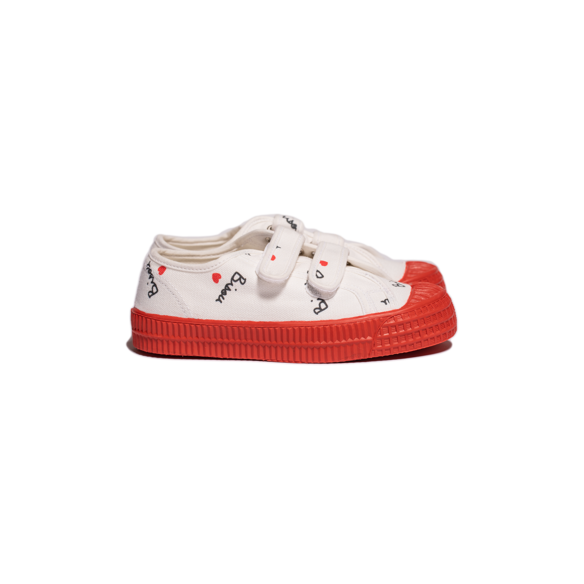 vêtement durable pour enfant Mathilde Cabanas Basket bisou collab NOVESTA X MATHILDE CABANAS