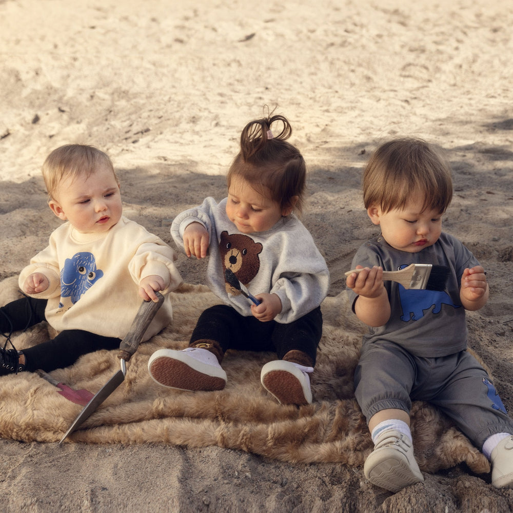 Baby clothes