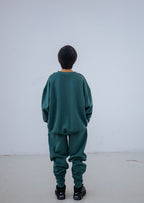 Blue hooded sweatshirt with fluorescent pink end