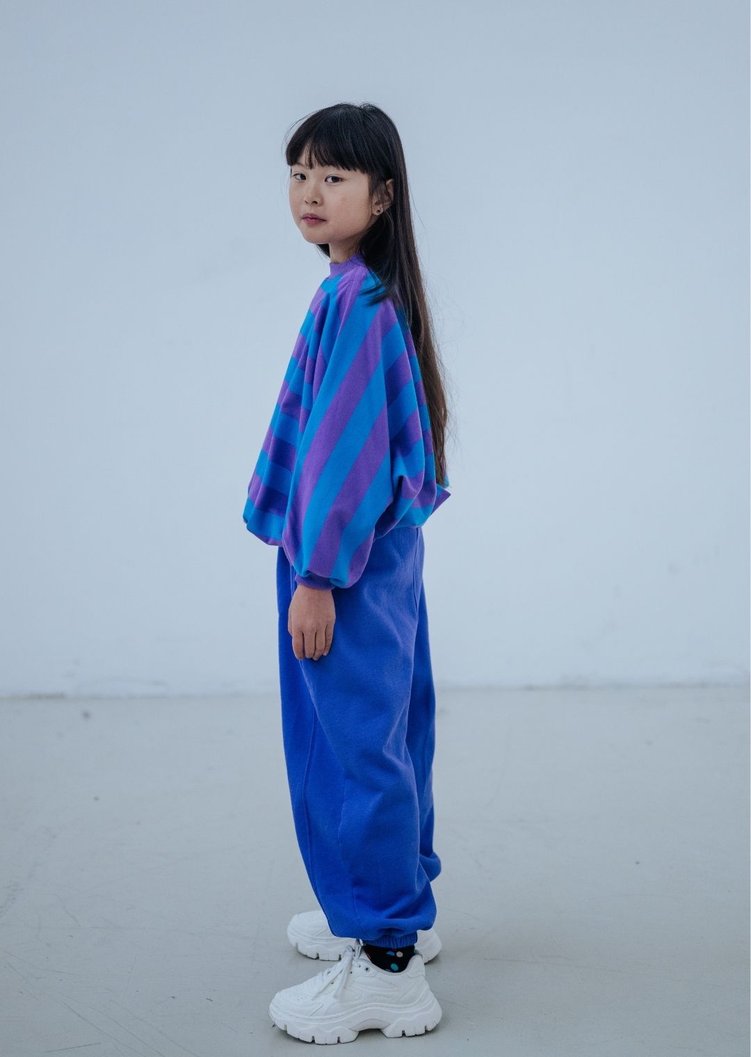 Blue stripes sweatshirt