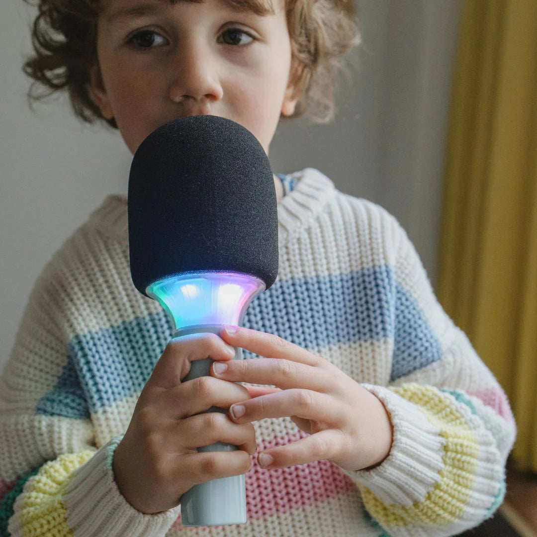 Kidymic pink microphone