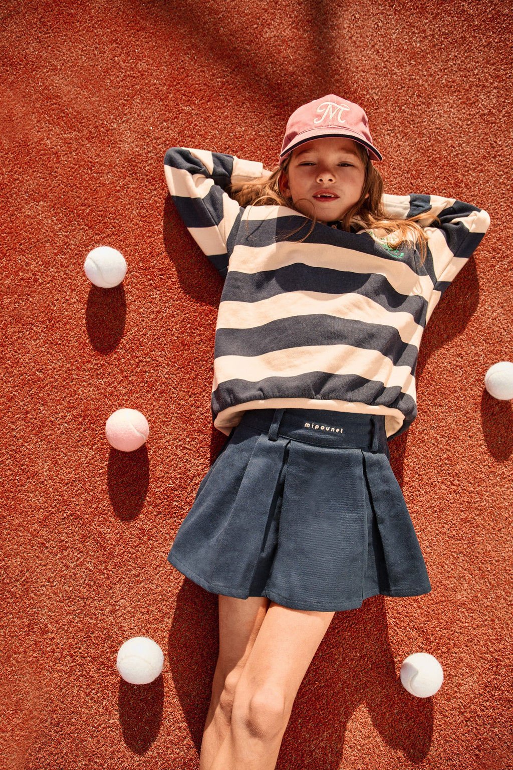 Sweat MIPOUNET écru à rayures porté par enfant — Little Dudes