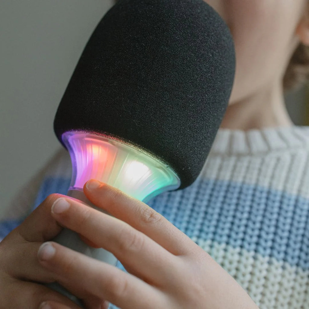 Kidymic pink microphone