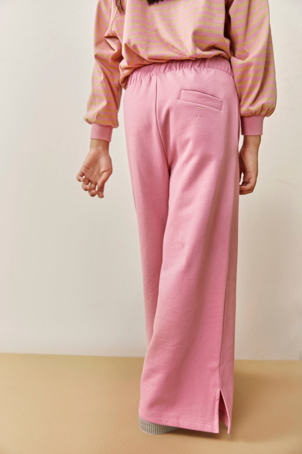 Pantalon Flared Fente GOTS Enfant — GRAY LABEL