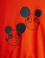 Red sweatshirt - Cartoon  
