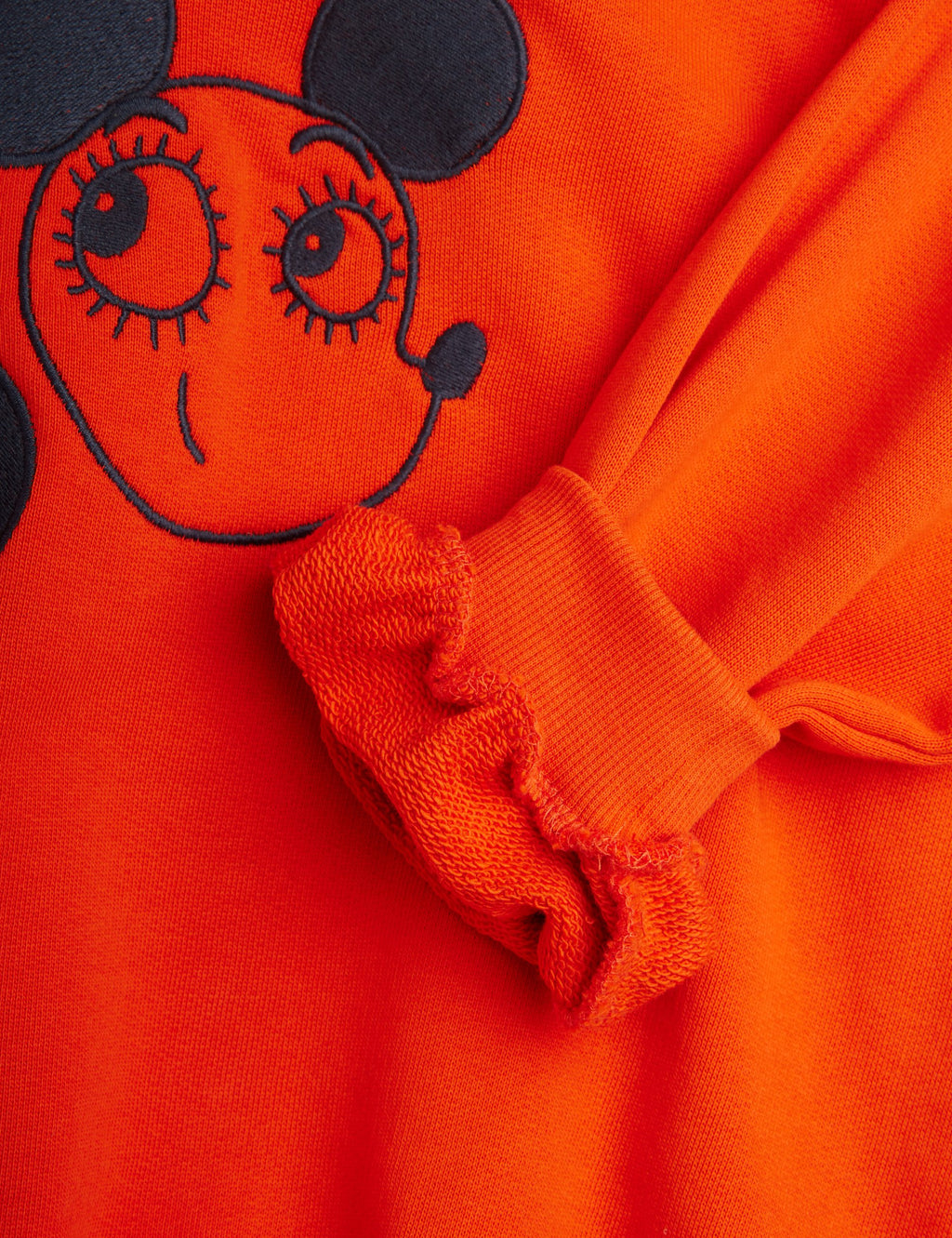 Red sweatshirt - Cartoon  