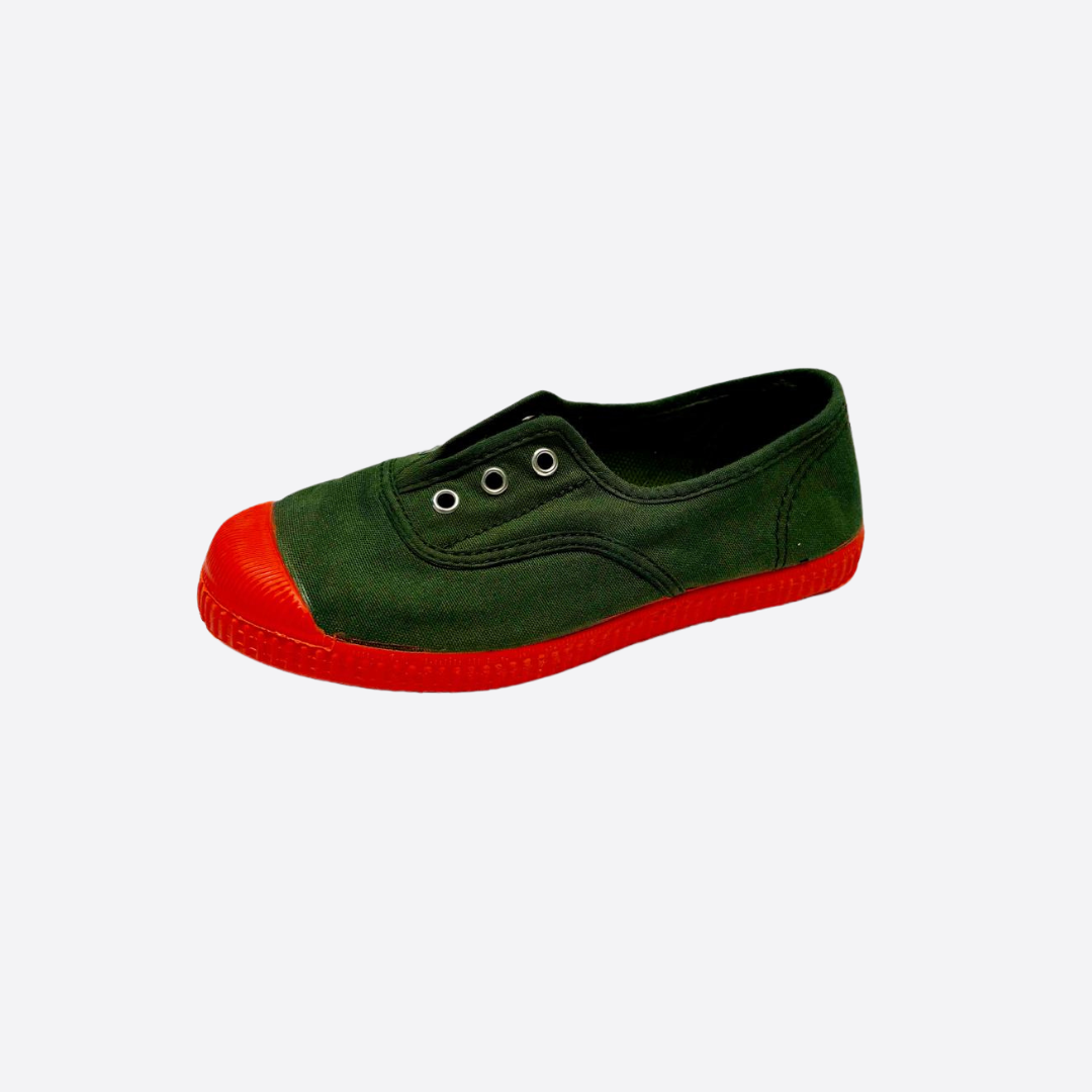 Khaki canvas sneakers