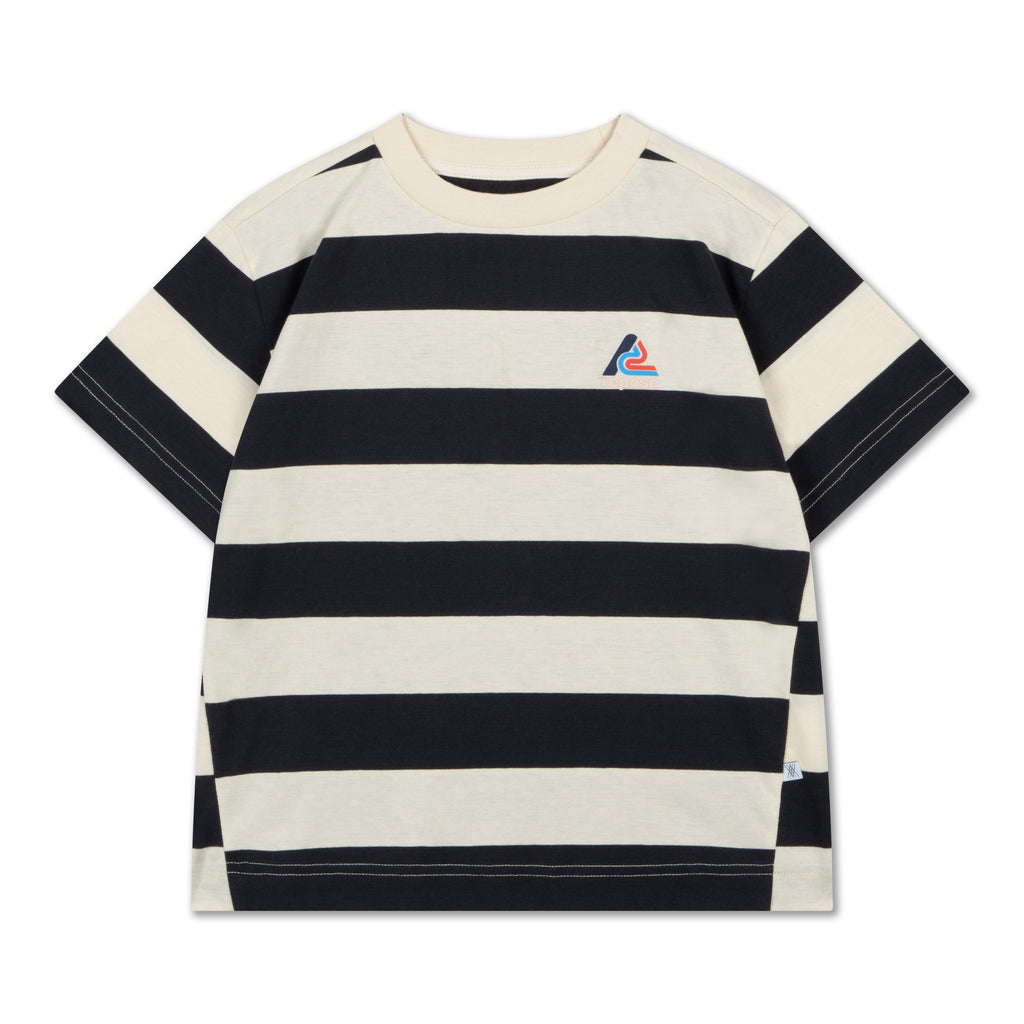 White and black striped t-shirt