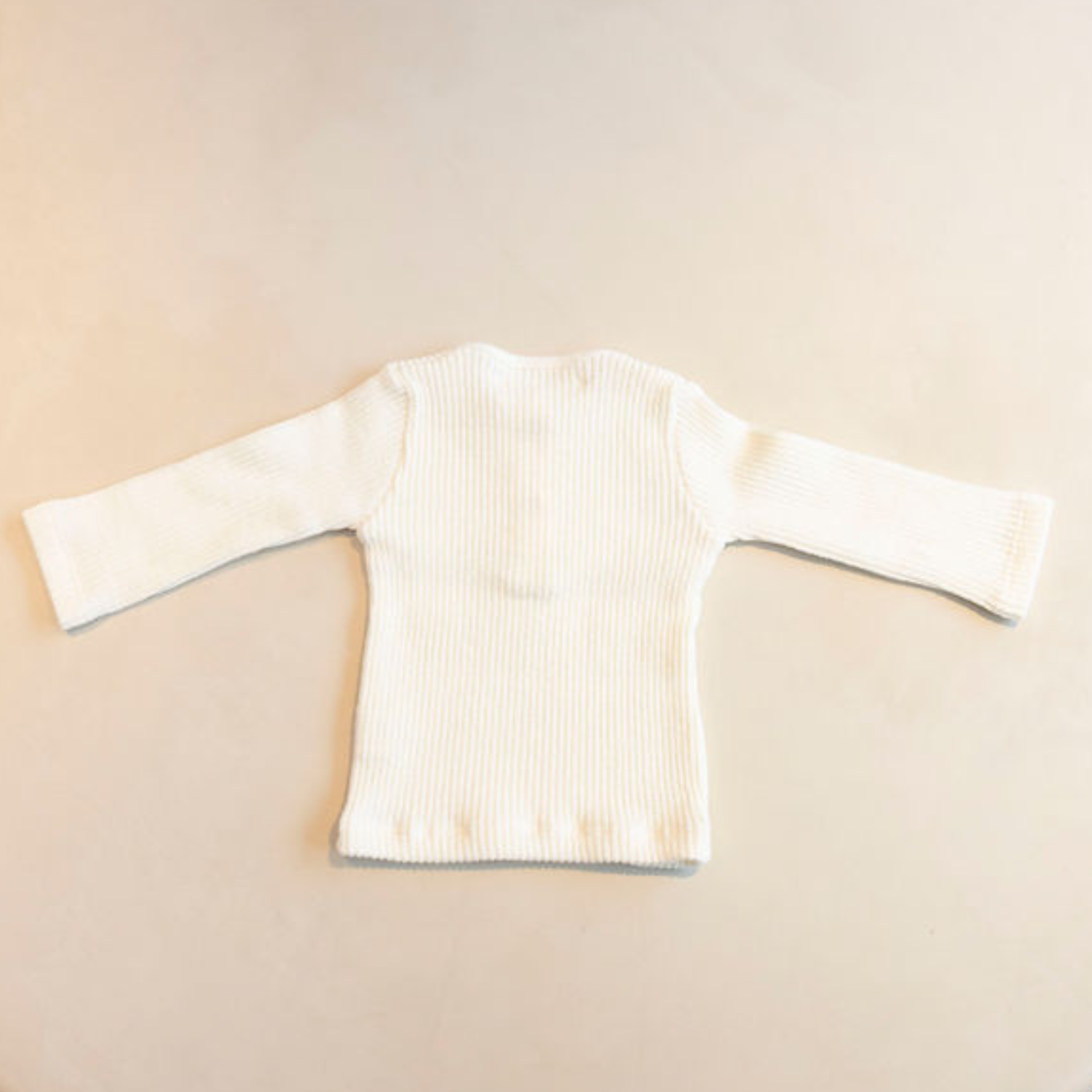 t-shirt bébé en maille coloris blanc