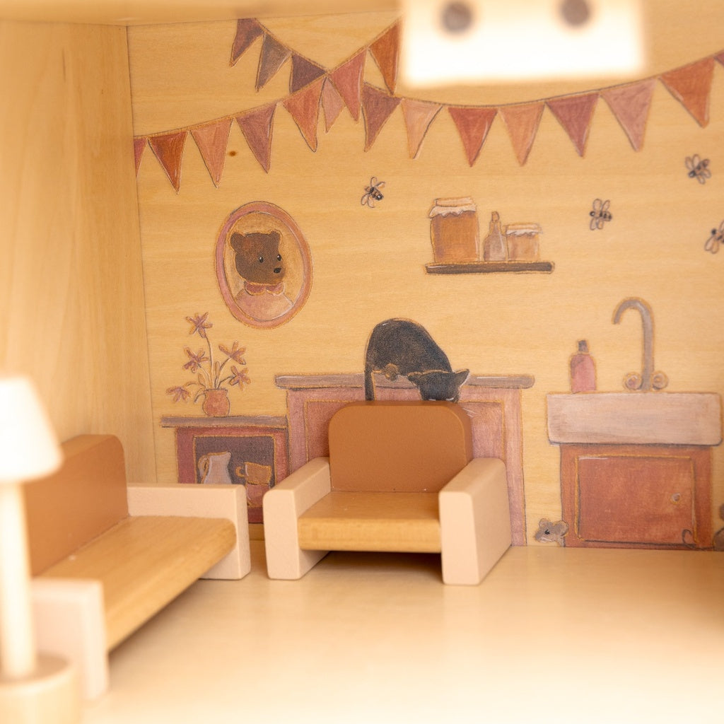 Doll's house with squirrels