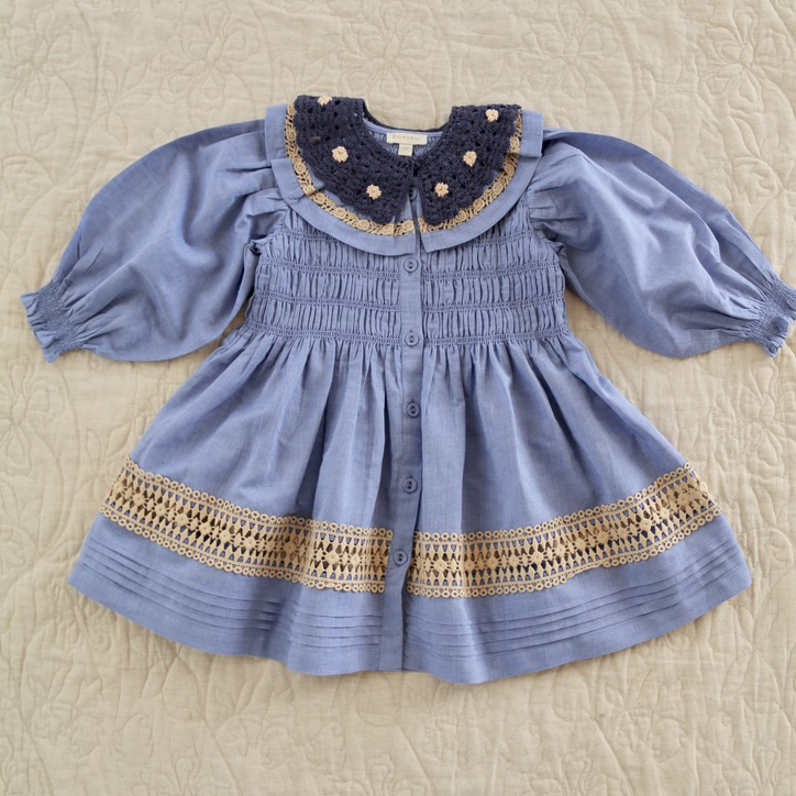 Robe à col au crochet Bleue