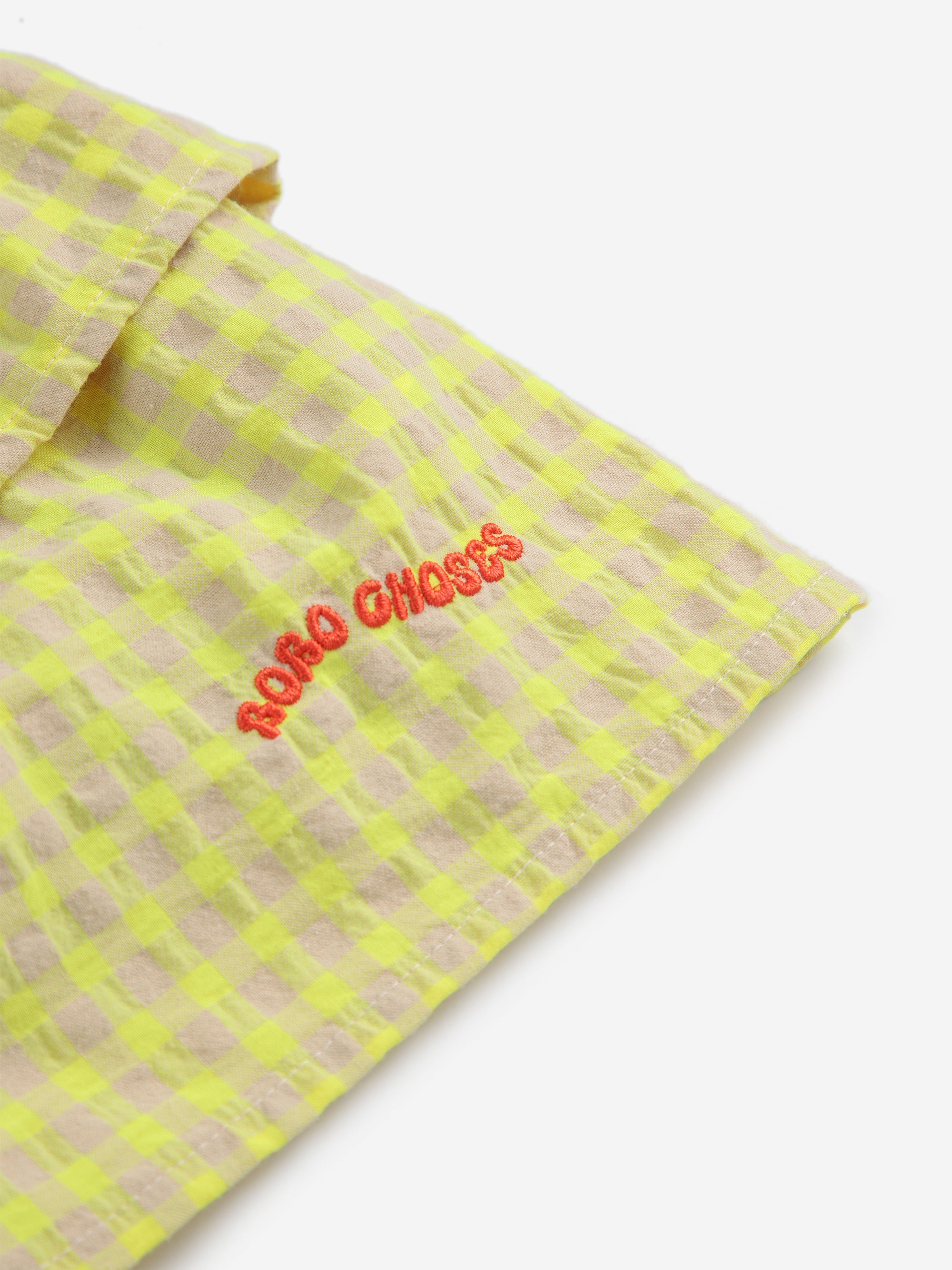 Short skirt with yellow tiles with ruffles