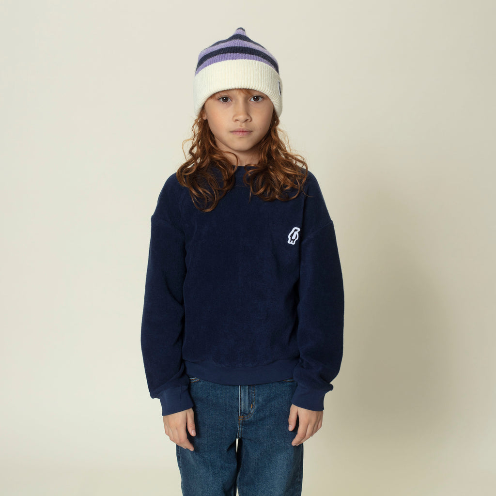 Quirky Snail beanie navy blue stripes