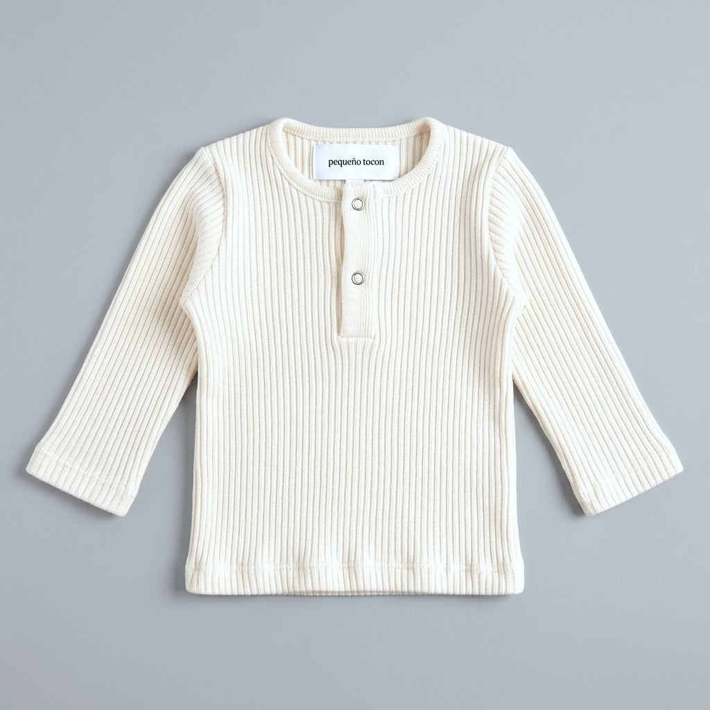 Pull bébé en maille coloris blanc