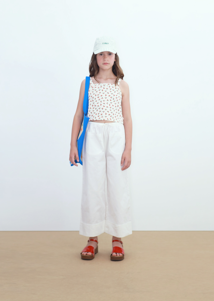 Sleeveless Top with Tiny Roses Rib Print