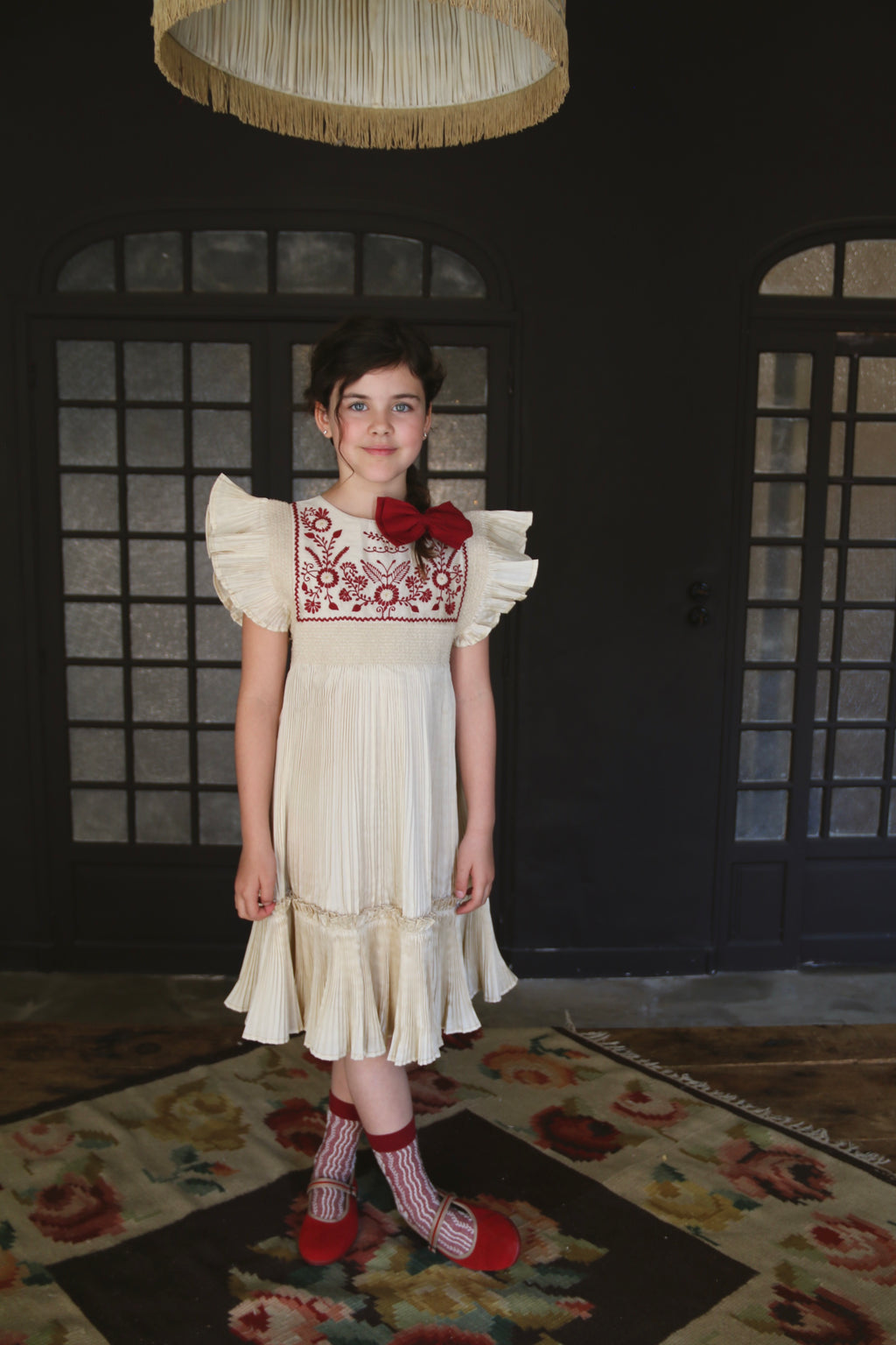 Robe brodée taffetas plissé ivoire