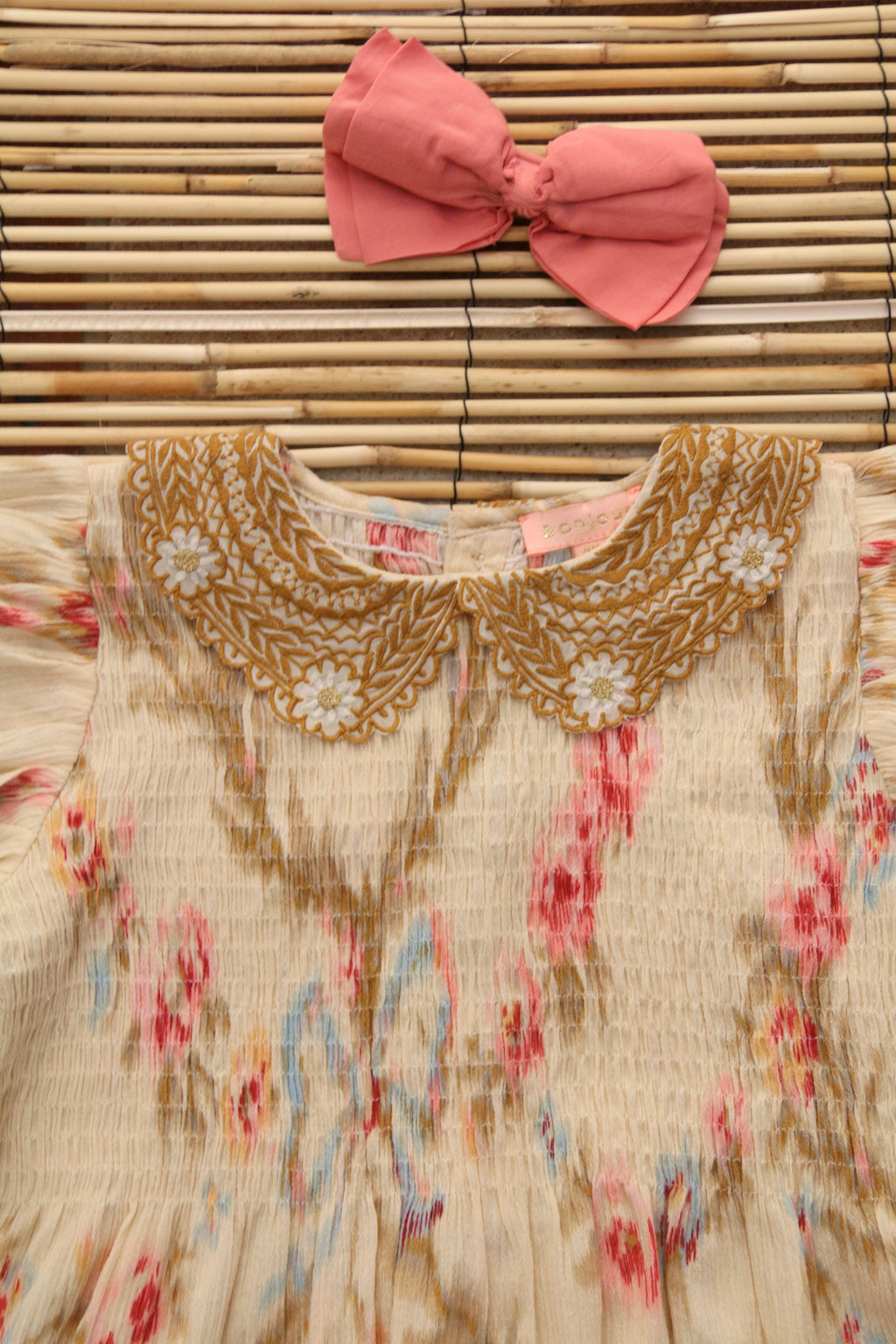 Antoinette tunic with hair clip 