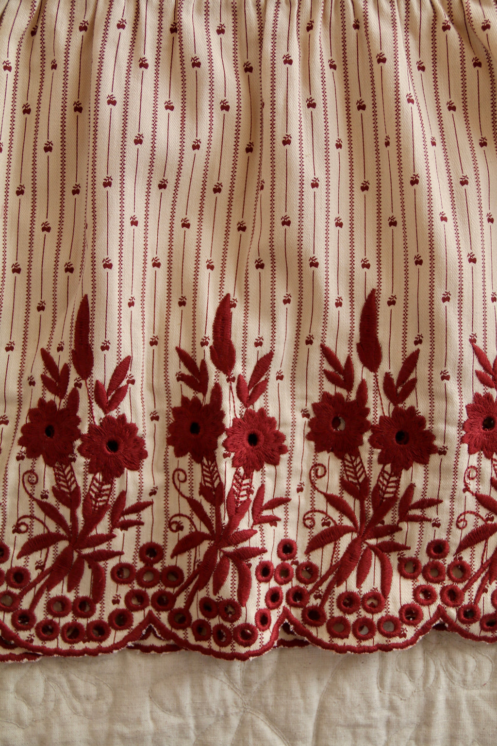 Robe brodée provencal print