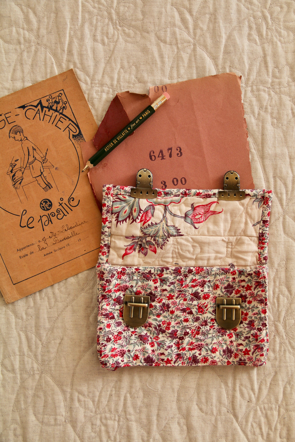 Trousse matelassée Flowers field print