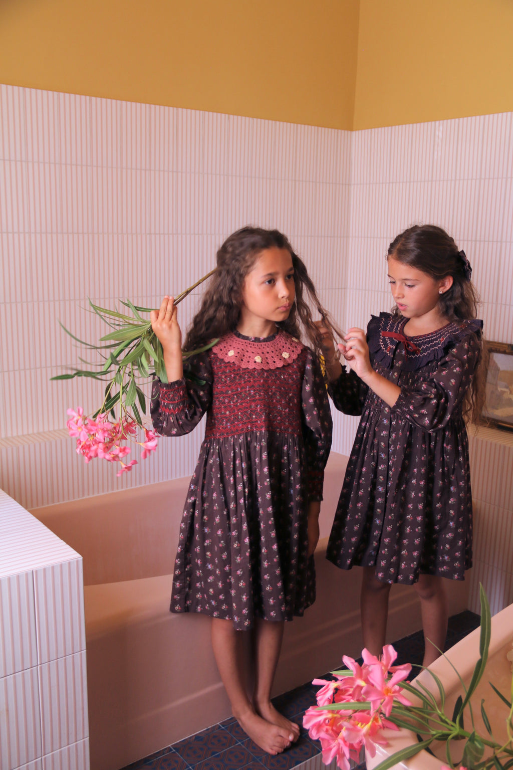 Robe à smocks Little bouquet print