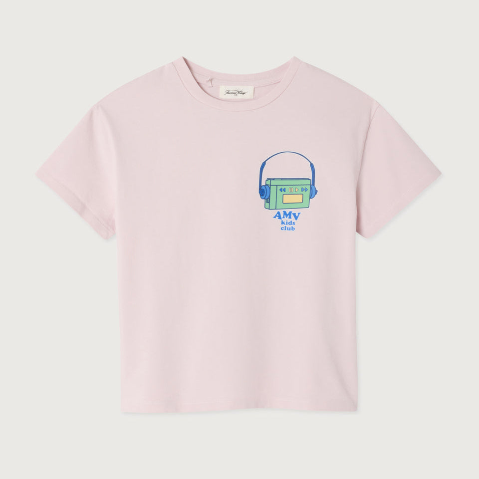 light pink kids’ t-shirt