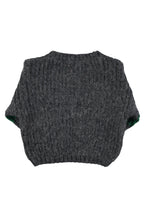 Pull tricoté à rayures gris et vert