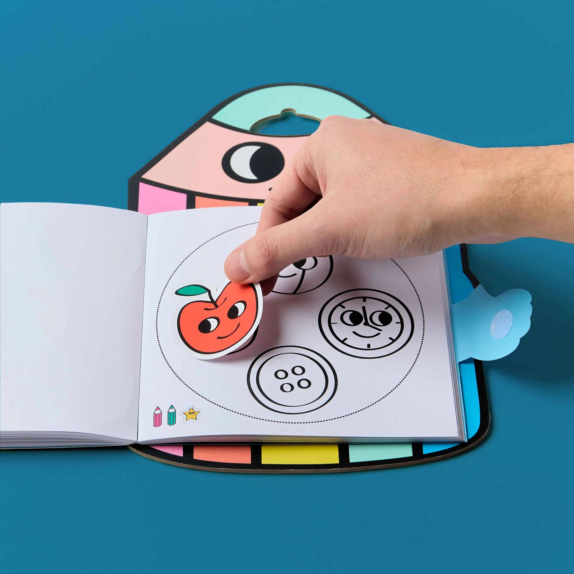 Livre de stickers Montessori – Formes géométriques OMY