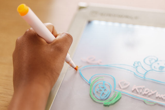 KIDYDRAW PRO tablette lumineuse