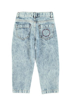 Jean Mom made in washed blue denim