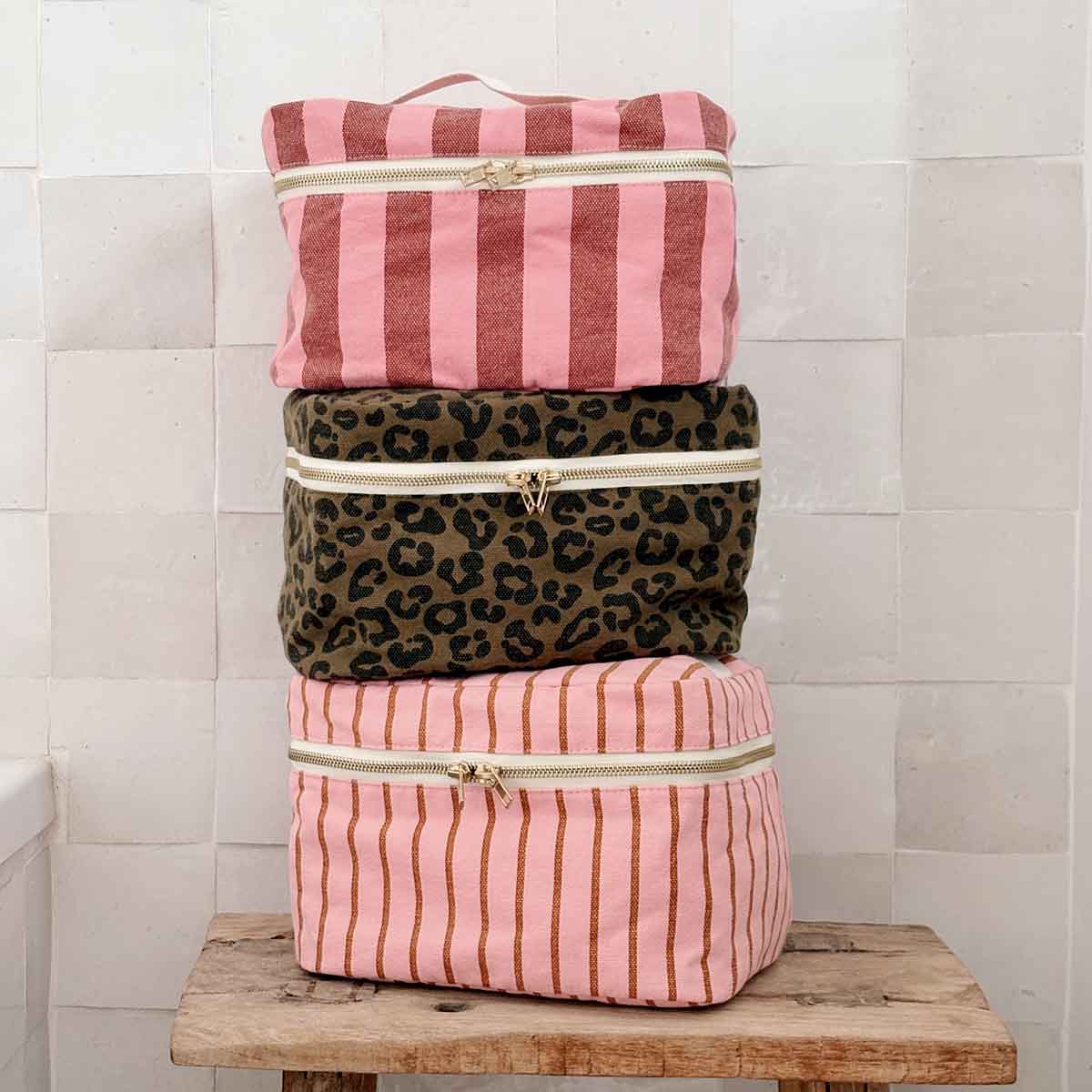 Vanity Oona Rayures Tennis Pecan / Strawberry