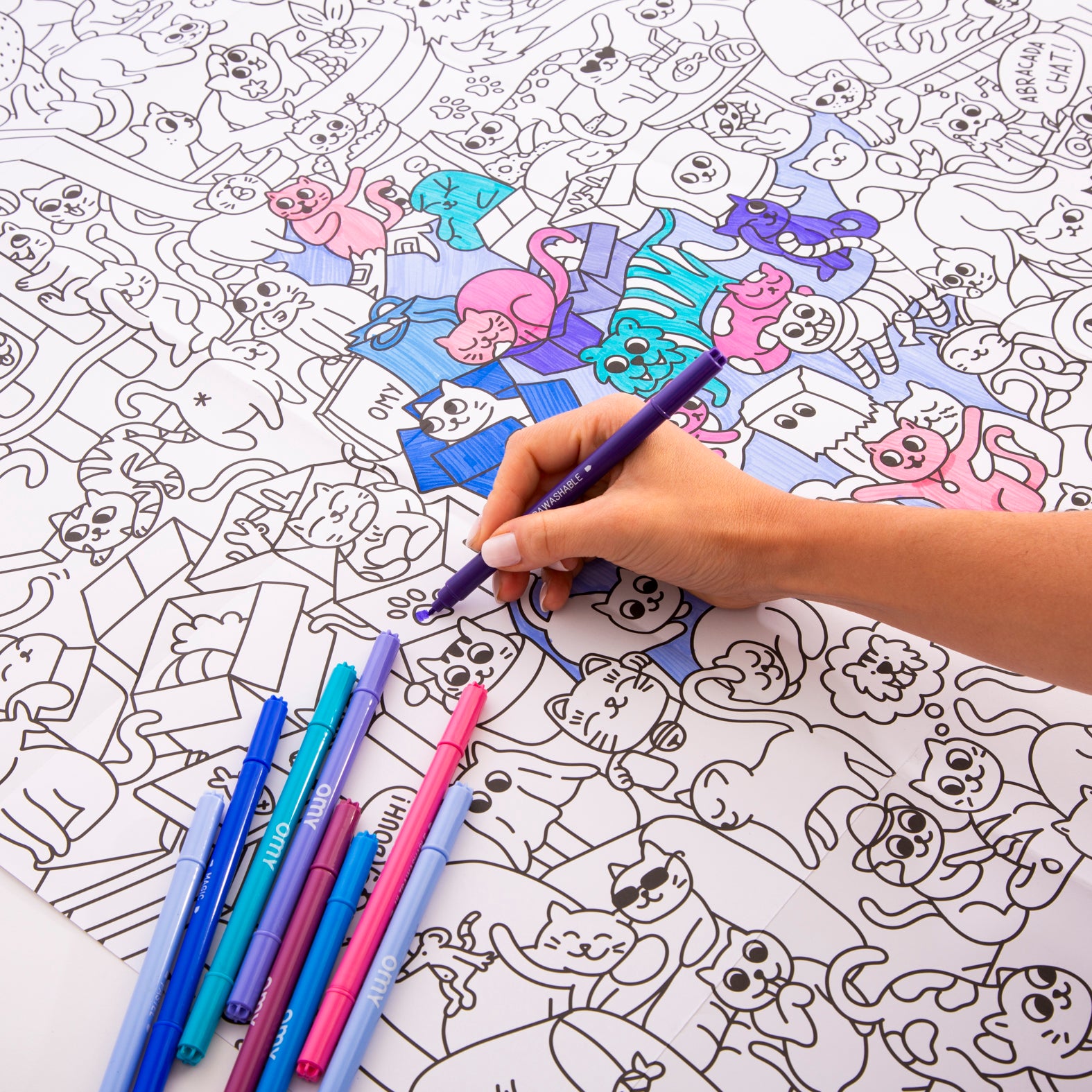 Giant post to color - Kitty