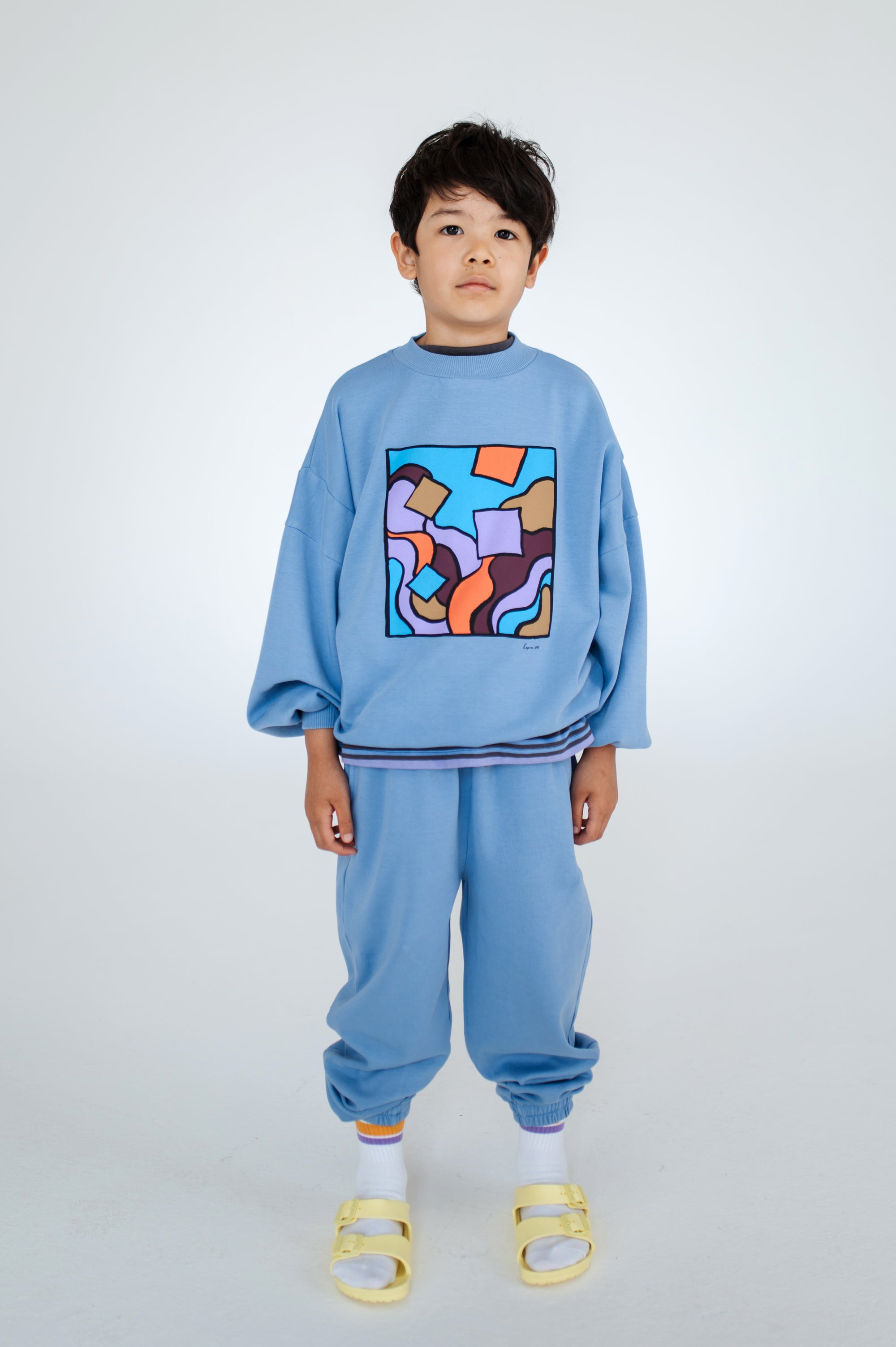 Blue jogging