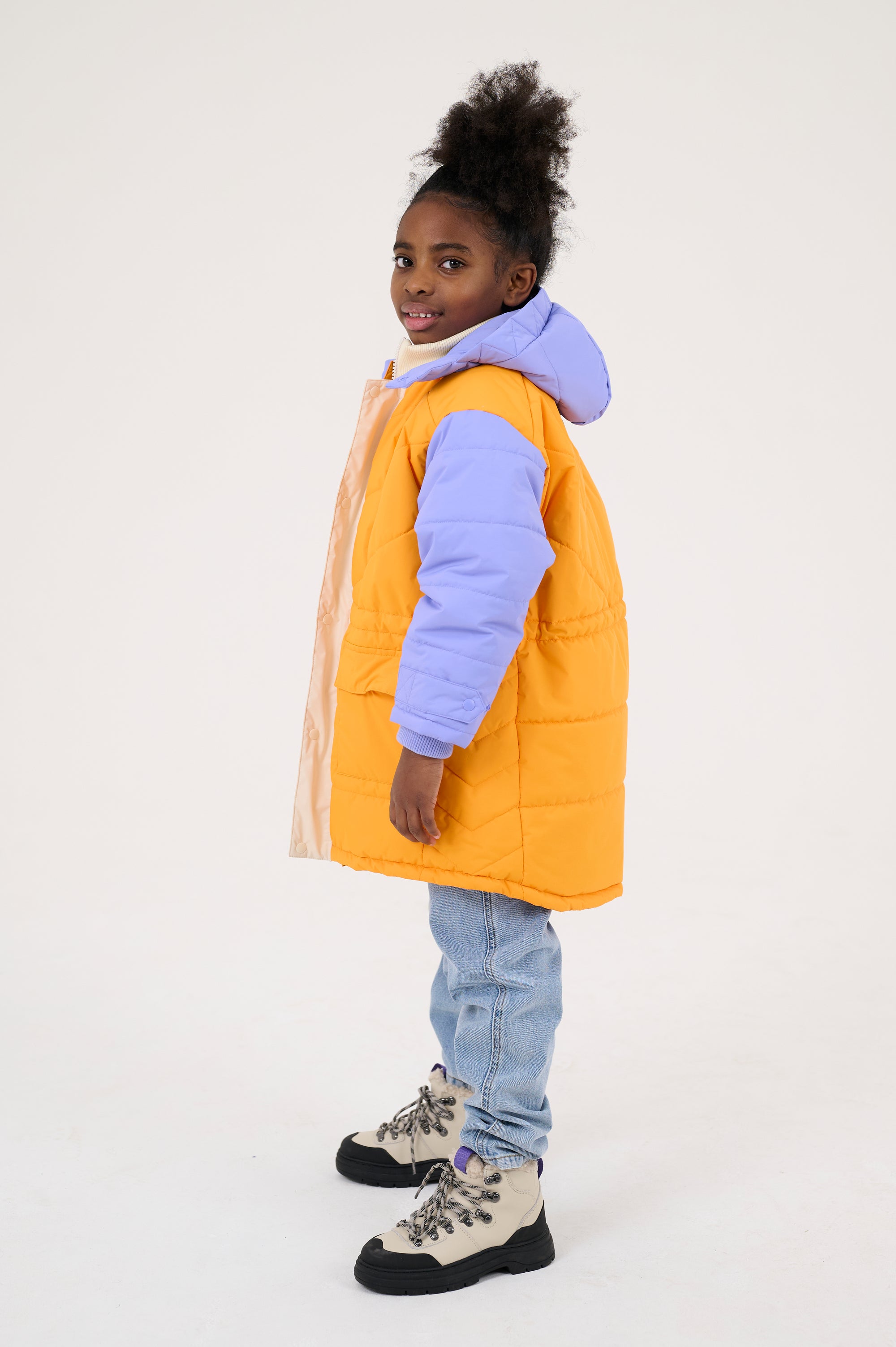 Two-tone puffer coat 