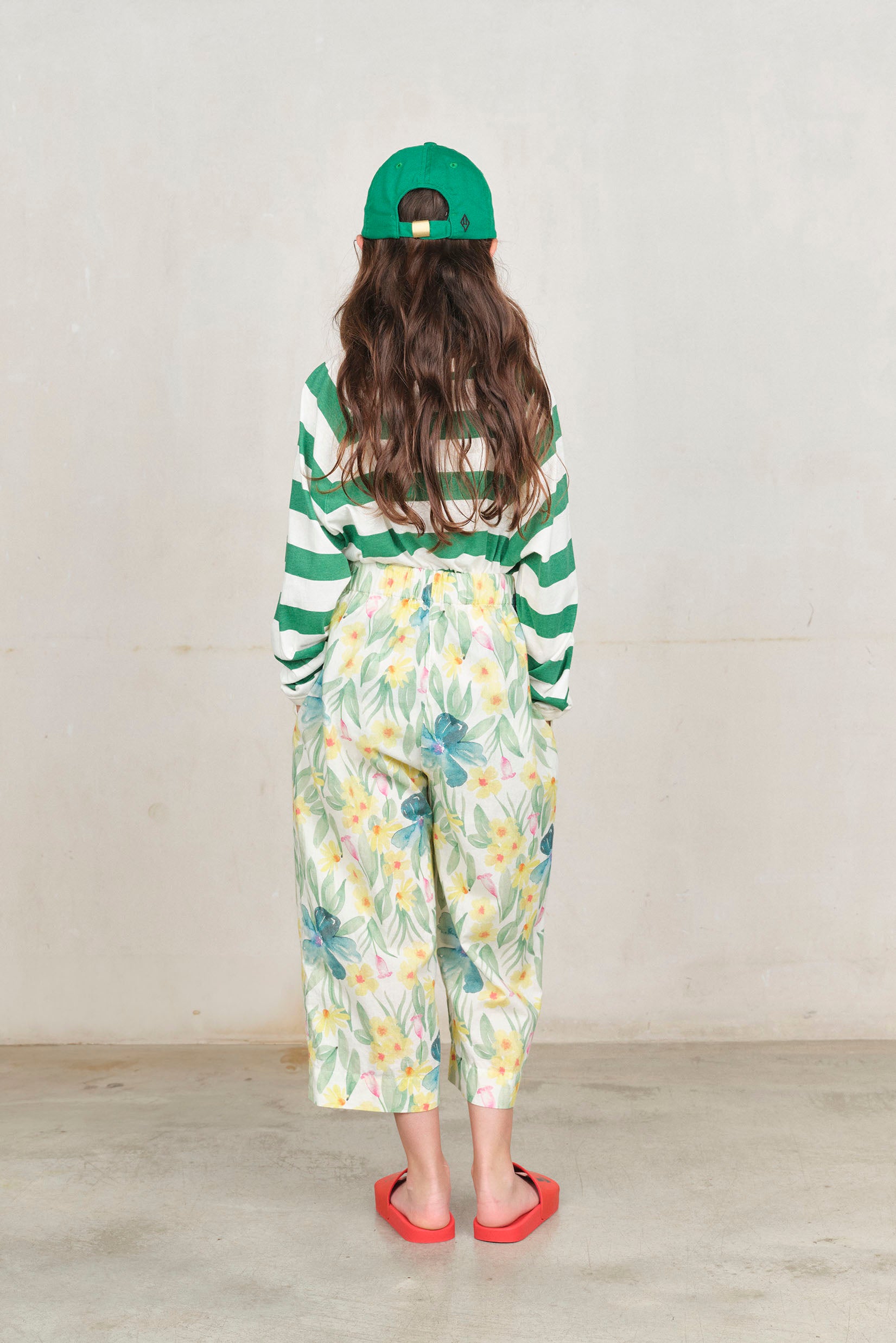 Flowery white pants