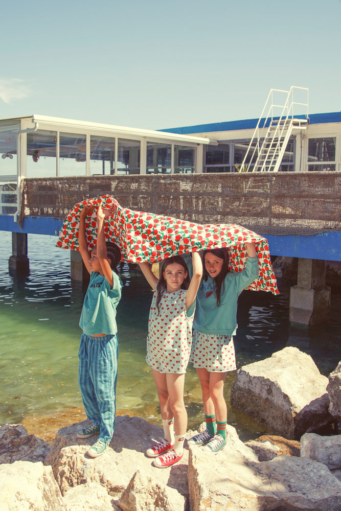 Sweatshirt Turquoise with PEACE Print