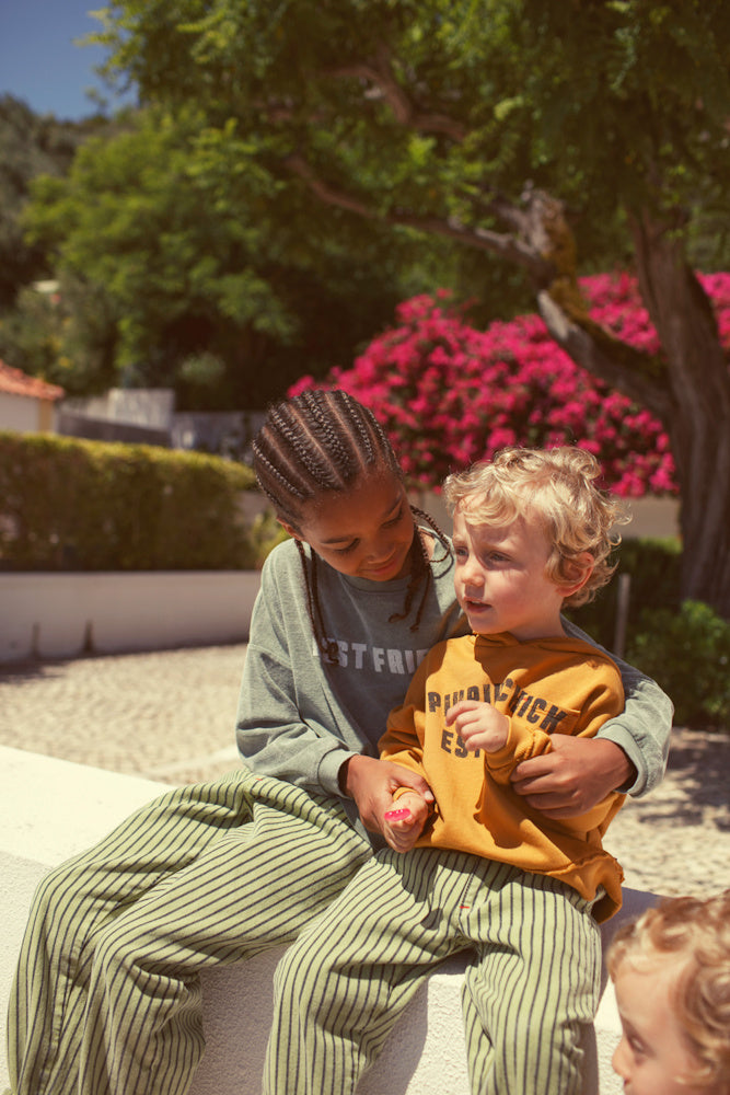 Sweatshirt Washed Green with BEST FRIEND Print