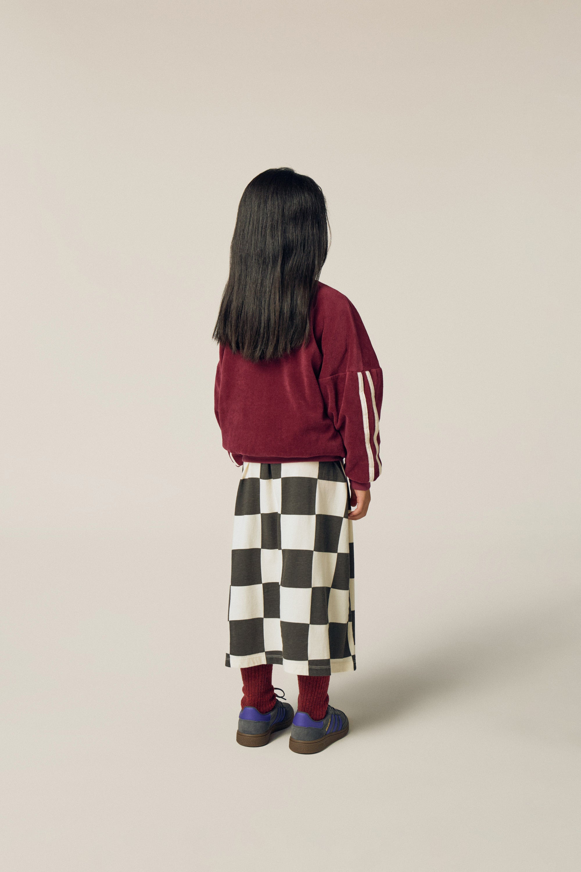 Sweatshirt à blocs de couleur bordeaux
