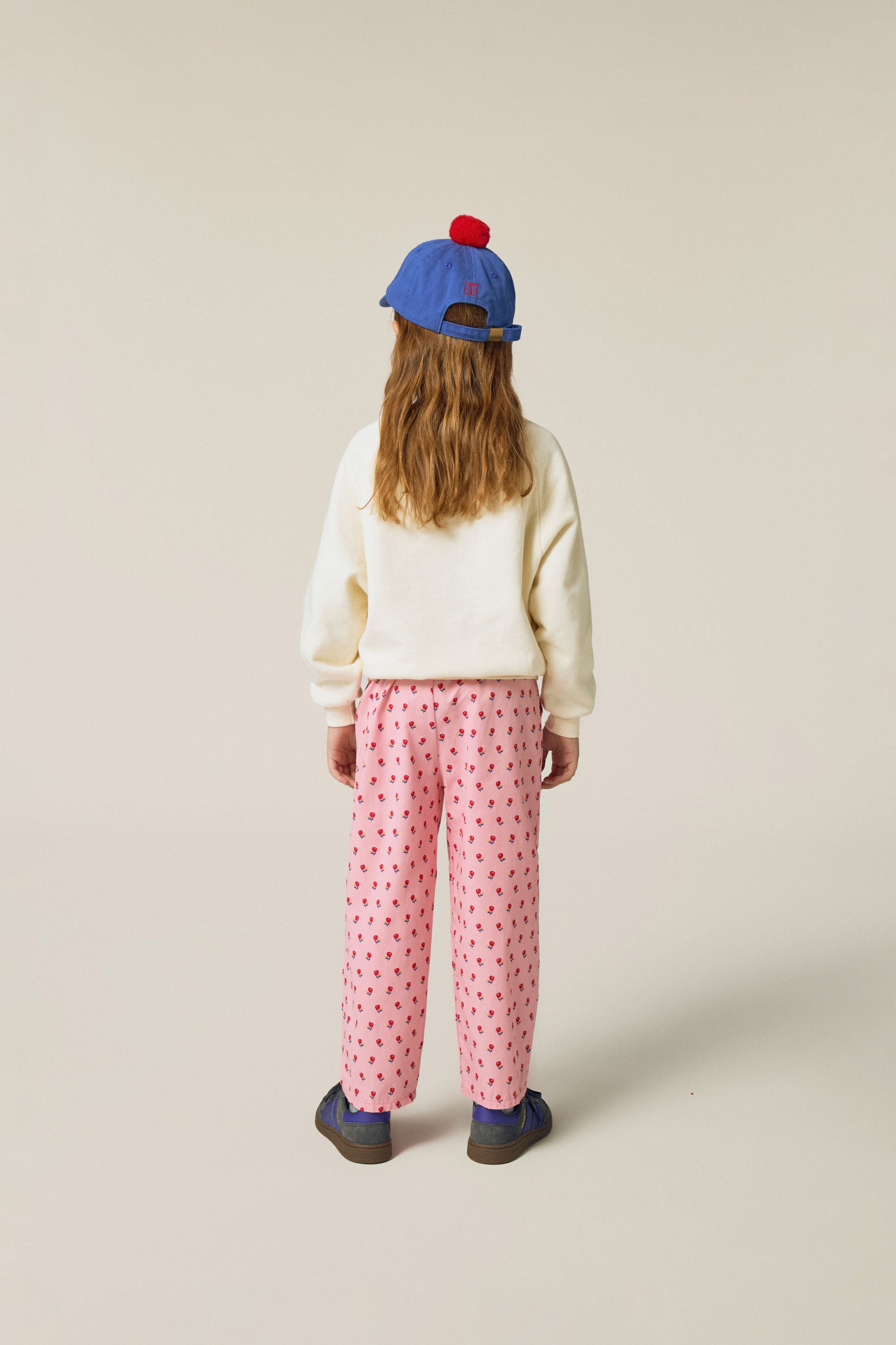 Pantalon rose à fleurs