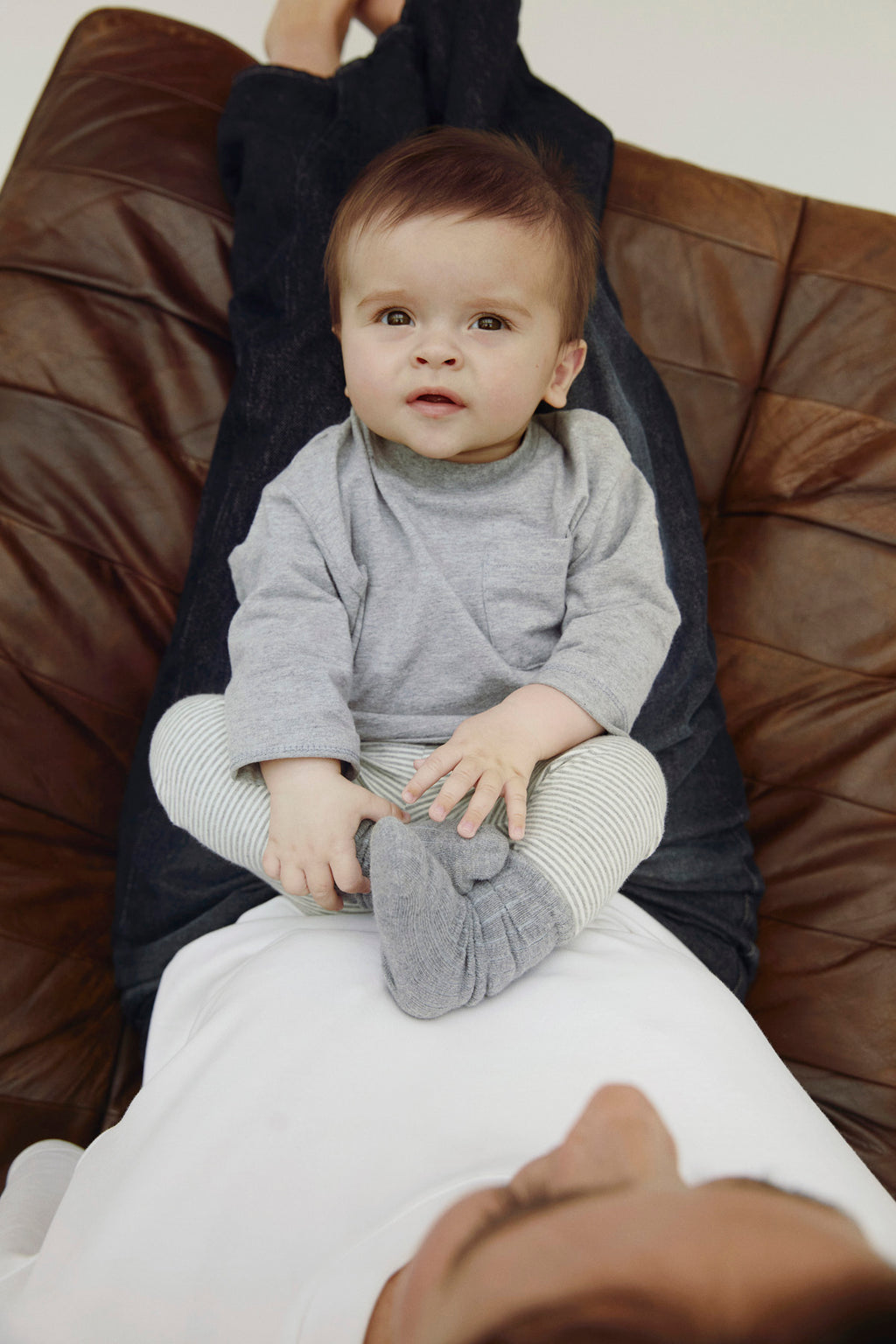 T-shirt bébé à manches longues gris