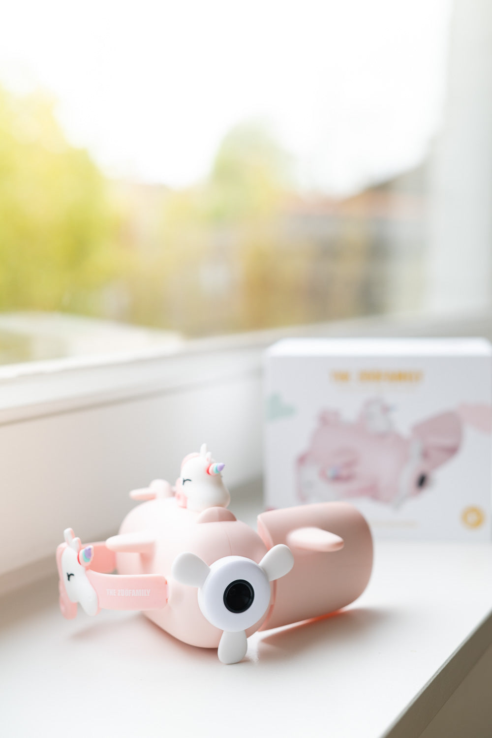 Unicorn video zoo camera