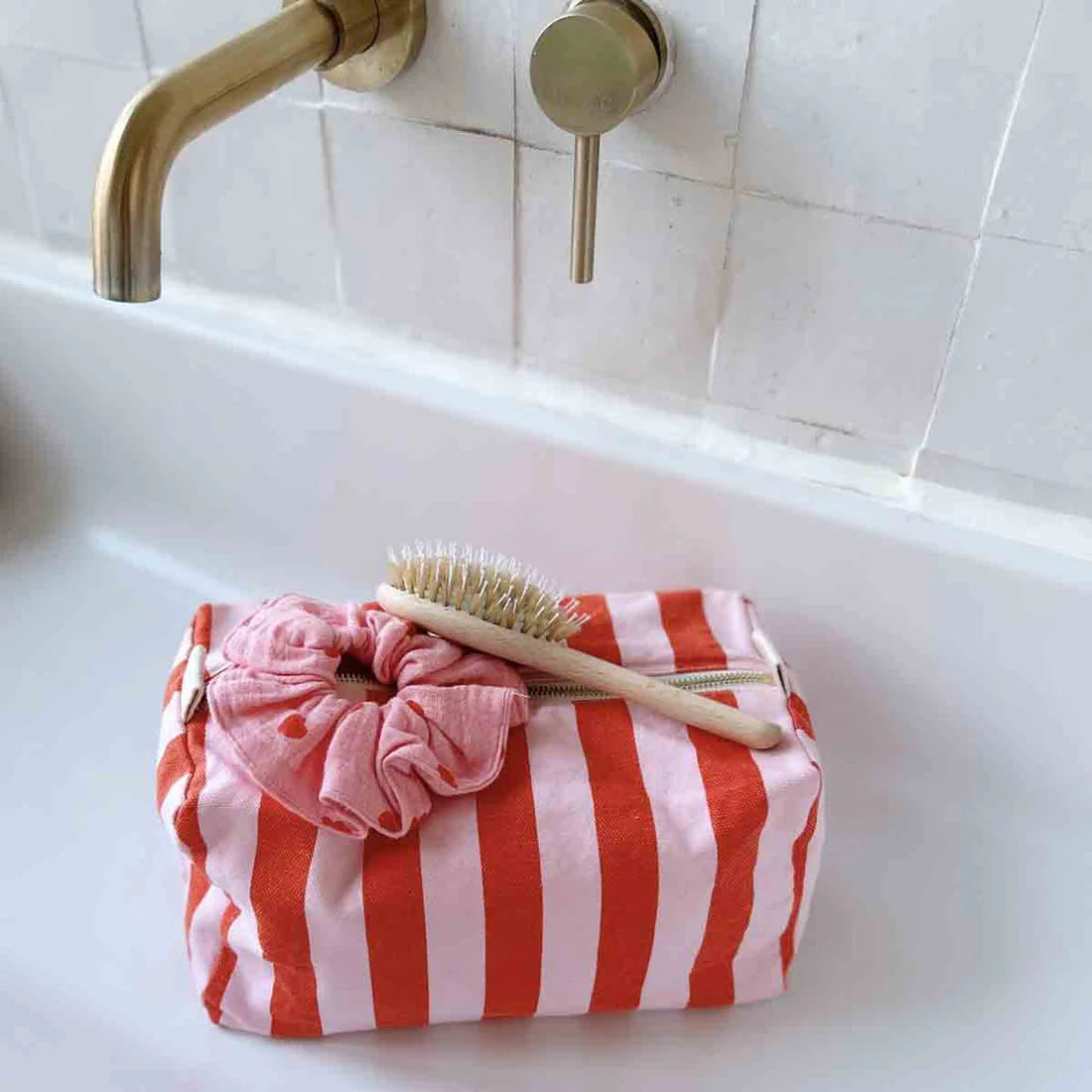 Vic Toiletry Pouch – Orchid & Tomato Stripes