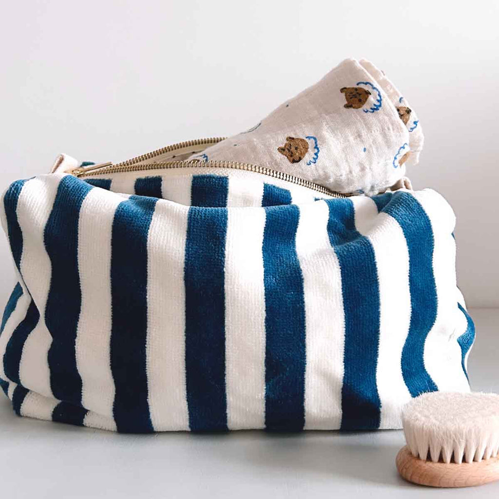 Vic Wash Bag– Blue midnight Stripes terry
