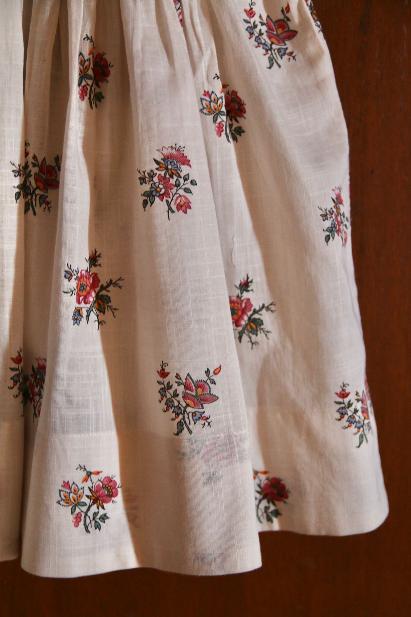 Robe Handsmock Garden Flowers