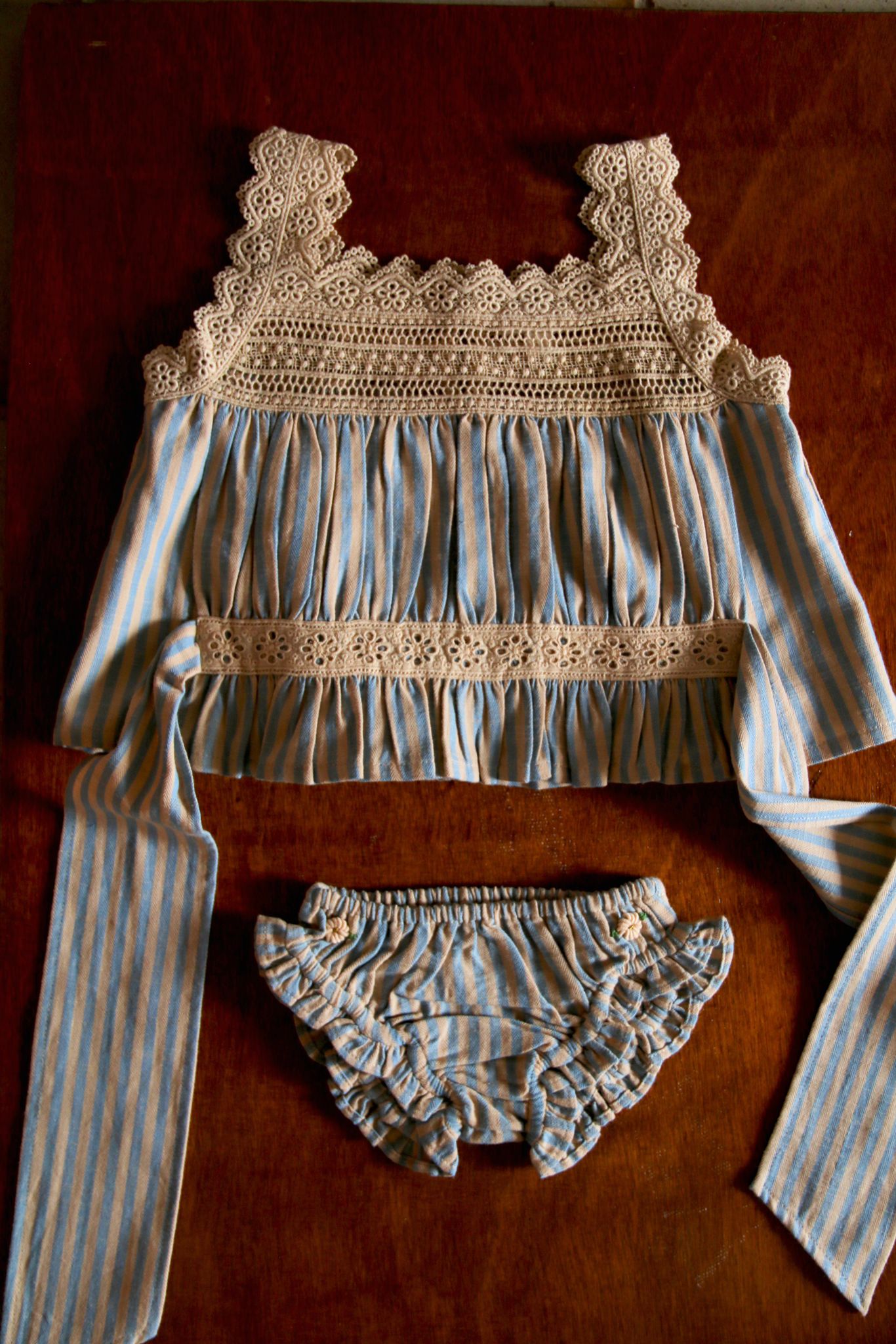 Set Top & Panty Chevron Transat Stripes