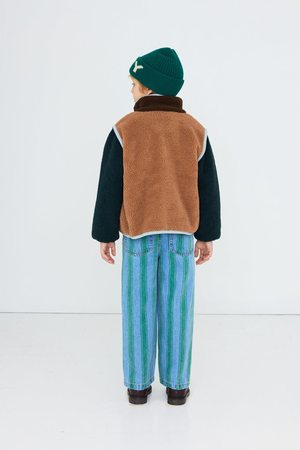Veste Sherpa Color Block lifestyle — Little Dudes