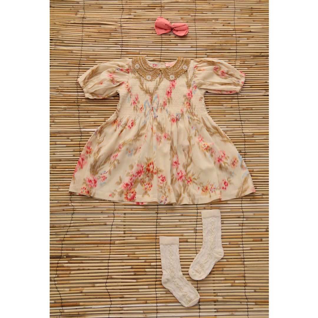 Antoinette tunic with hair clip 