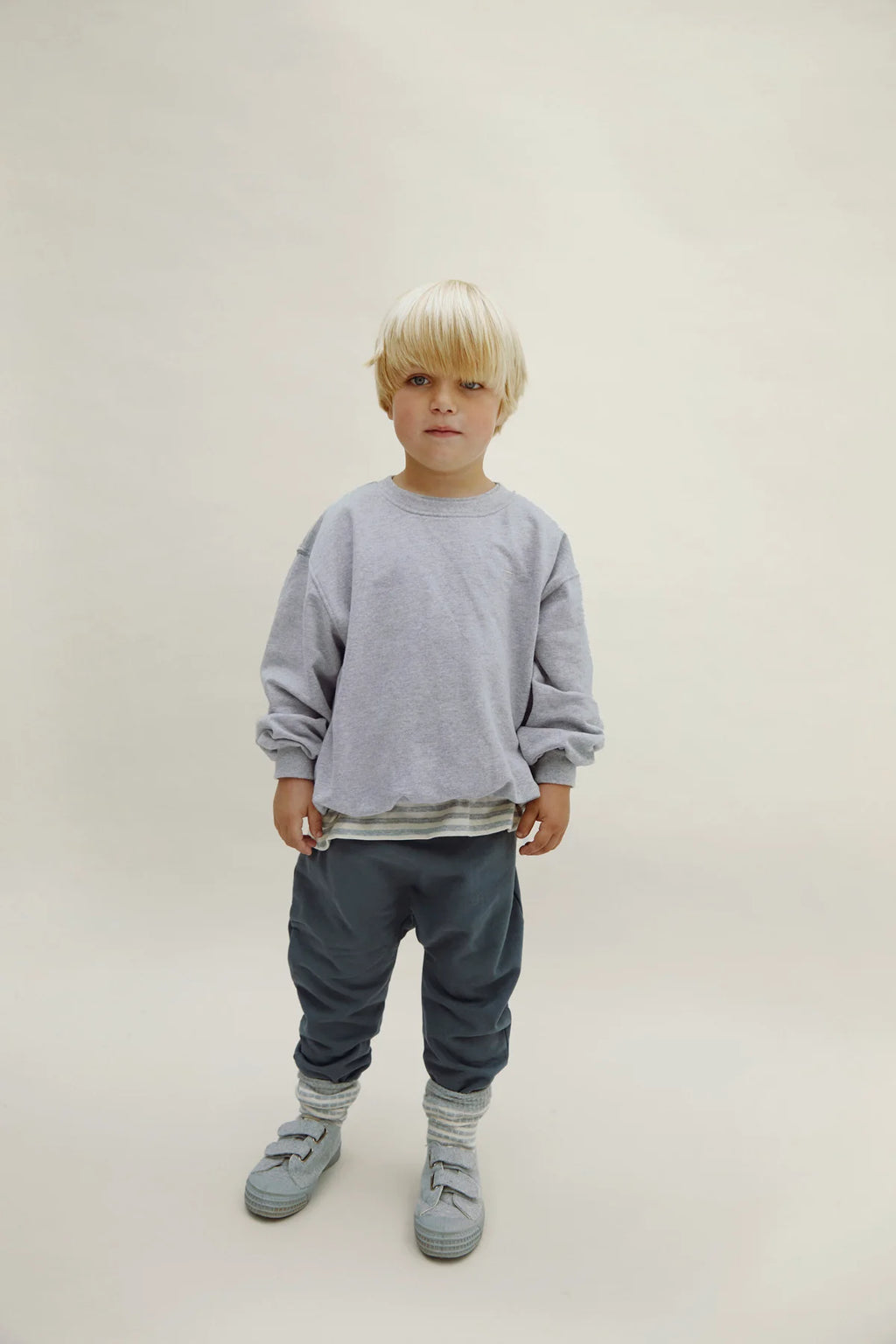Grey sweatshirt