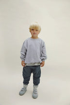 Grey sweatshirt
