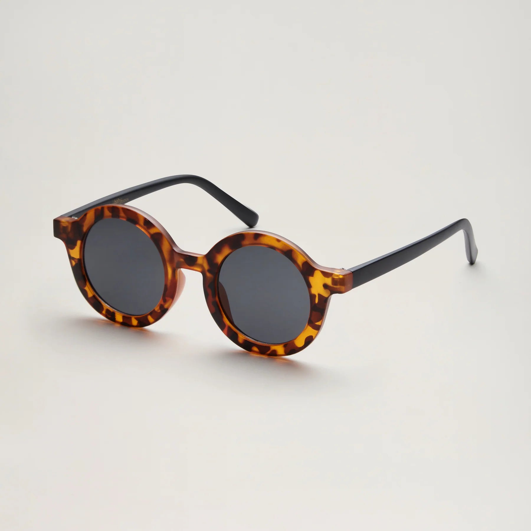 Recycled Plastic Sunglasses – Round Turtel